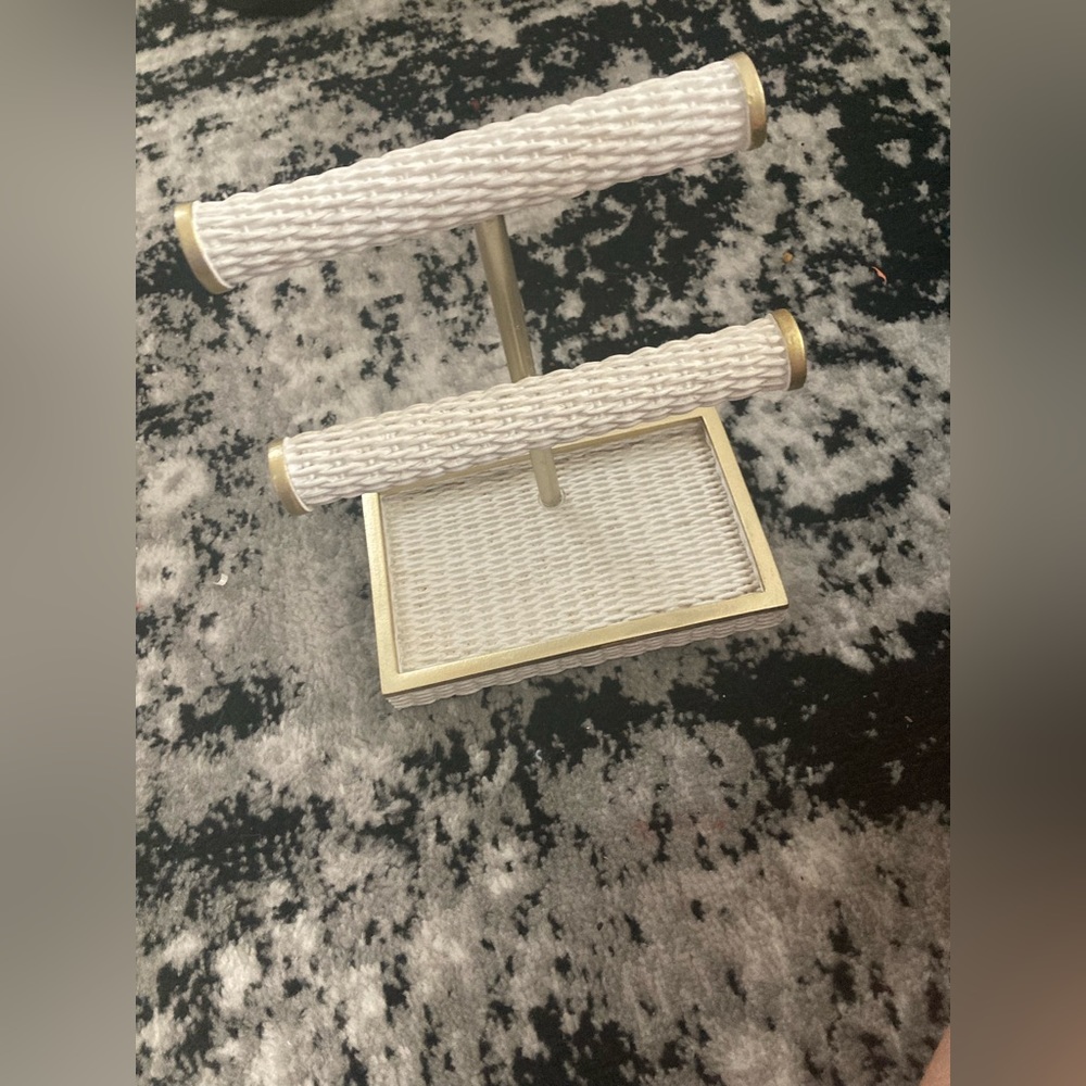 White with gold detailing jewelry holder